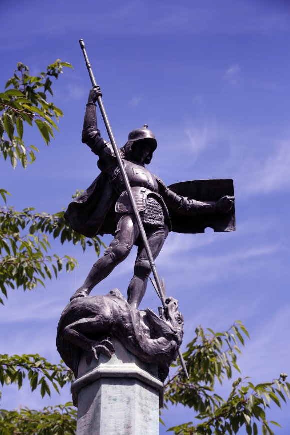 War Memorial, Church Green